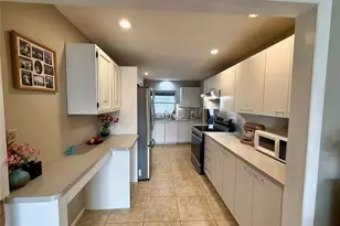 12047 De Leon Dr, North Port, FL 34287 - Photo 10