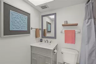 708 Tamiami Trail S, Venice, FL 34285 - Photo 14