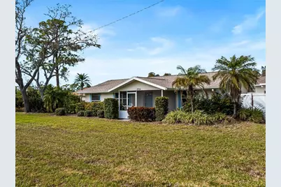 896 S Venice Boulevard, Venice, FL 34293 - Photo 4