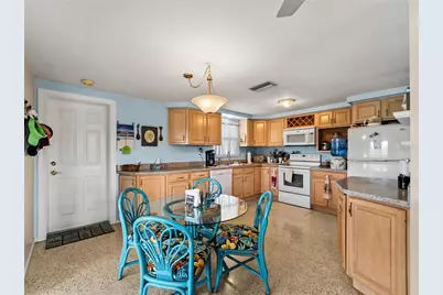 896 S Venice Boulevard, Venice, FL 34293 - Photo 16