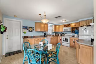 896 S Venice Blvd, Venice, FL 34293 - Photo 16