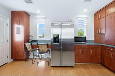 217 Bangsberg Road SE, Port Charlotte, FL 33952 - Photo 20