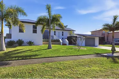 217 Bangsberg Road SE, Port Charlotte, FL 33952 - Photo 8