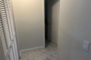 6201-6205 Draw Ln, Sarasota, FL 34238 - Photo 14