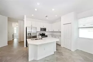 12180 Wellen Golf St, Venice, FL 34293 - Photo 8