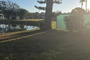 5026 Water Oak Dr, Bradenton, FL 34207 - Photo 2