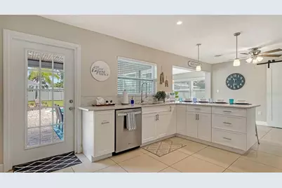 1109 De Narvaez Avenue, Bradenton, FL 34209 - Photo 12