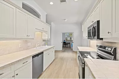 121 Amora Avenue, Venice, FL 34285 - Photo 20