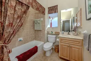 733 Silk Oak Dr, Venice, FL 34293 - Photo 24