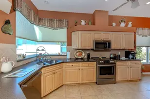 733 Silk Oak Dr, Venice, FL 34293 - Photo 16