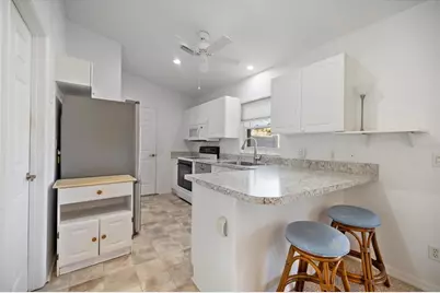 950 Fundy Road, Venice, FL 34293 - Photo 4