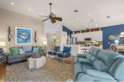 805 Derbyshire Drive, Venice, FL 34285 - Photo 14