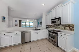 11610 Dancing River Dr, Venice, FL 34292 - Photo 10