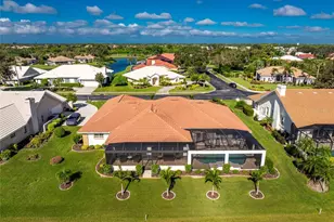 810 Carnoustie Dr, Venice, FL 34293 - Photo 4