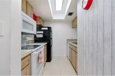 1999 Kings Highway #133C, Punta Gorda, FL 33980 - Photo 14