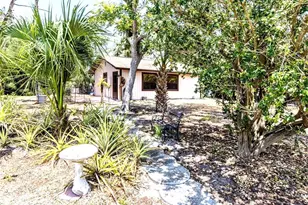 2331 Mission Valley Blvd, Nokomis, FL 34275 - Photo 4