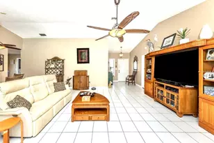 2331 Mission Valley Blvd, Nokomis, FL 34275 - Photo 8