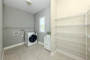 124 Avens Dr, Nokomis, FL 34275 - Photo 50