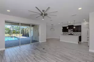 124 Avens Dr, Nokomis, FL 34275 - Photo 6