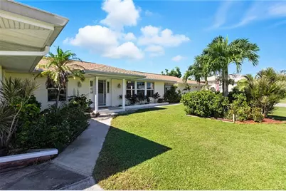 133 Peckham Street SE, Port Charlotte, FL 33952 - Photo 14