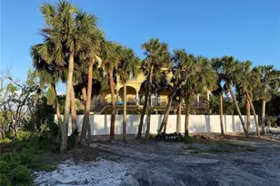 61 Palm Dr, Boca Grande, FL 33921 - Photo 1