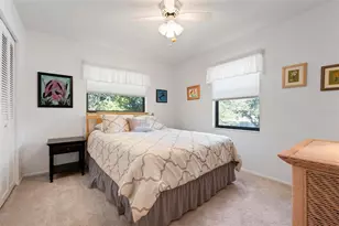 110 Pine Hollow Dr, Englewood, FL 34223 - Photo 24