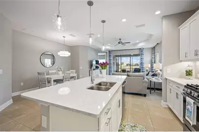 12492 Palatka Drive, Venice, FL 34293 - Photo 10