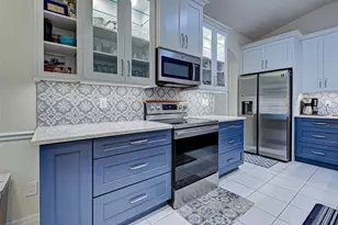 251 Vista Del Lago Way, Venice, FL 34292 - Photo 22