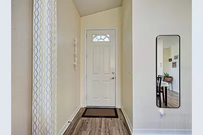 251 Vista Del Lago Way, Venice, FL 34292 - Photo 8