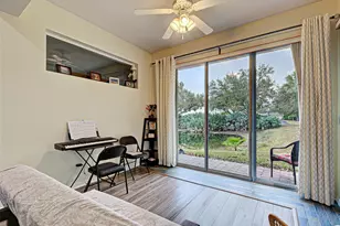251 Vista Del Lago Way, Venice, FL 34292 - Photo 20
