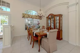 623 Pond Willow Ln, Venice, FL 34292 - Photo 8