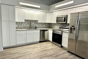 4395 Hansard Ave, North Port, FL 34286 - Photo 4