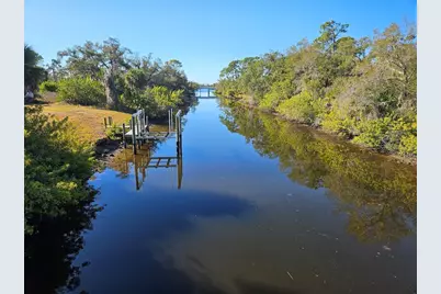553 Hoffer Street, Port Charlotte, FL 33953 - Photo 4