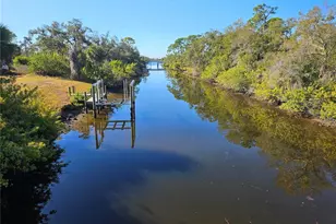 553 Hoffer St, Port Charlotte, FL 33953 - Photo 4