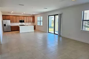 12888 Morning Mist Pl, Venice, FL 34293 - Photo 14