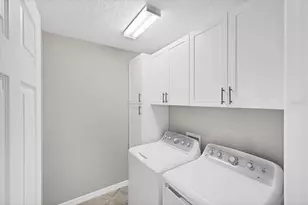 10063 Crooked Crk Dr, Venice, FL 34293 - Photo 46