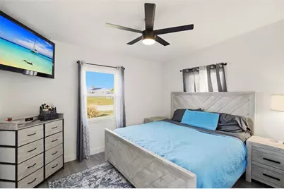 140 Poinsettia Circle NE, Port Charlotte, FL 33952 - Photo 22