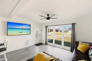 140 Poinsettia Cir NE, Port Charlotte, FL 33952 - Photo 6