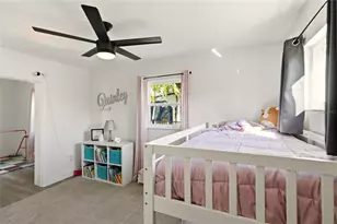 140 Poinsettia Cir NE, Port Charlotte, FL 33952 - Photo 18