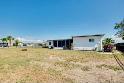 140 Poinsettia Circle NE, Port Charlotte, FL 33952 - Photo 32