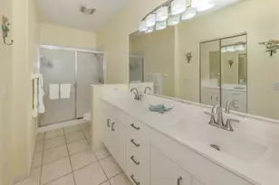 406 Laurel Lake Dr, Venice, FL 34292 - Photo 20