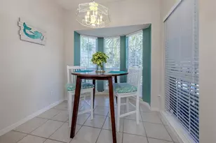 406 Laurel Lake Dr, Venice, FL 34292 - Photo 12