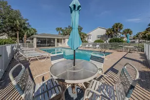 406 Laurel Lake Dr, Venice, FL 34292 - Photo 30