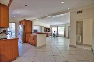 1937 Gold Ave, Sarasota, FL 34235 - Photo 18