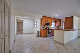 1937 Gold Ave, Sarasota, FL 34235 - Photo 16