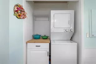 9027 Kestral Cir, Englewood, FL 34224 - Photo 4