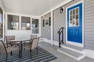 9027 Kestral Cir, Englewood, FL 34224 - Photo 2