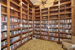 260 Hidden Bay Dr, Osprey, FL 34229 - Photo 54