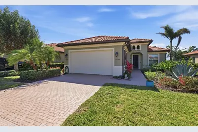 10399 Medjool Drive, Venice, FL 34293 - Photo 2