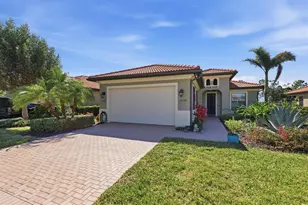 10399 Medjool Dr, Venice, FL 34293 - Photo 2